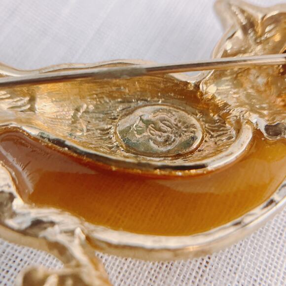 Vintage Premier Designs Enamel Bird Brooch – Gold Tone, Rhinestones, 1980s 1990s - Picture 8 of 10